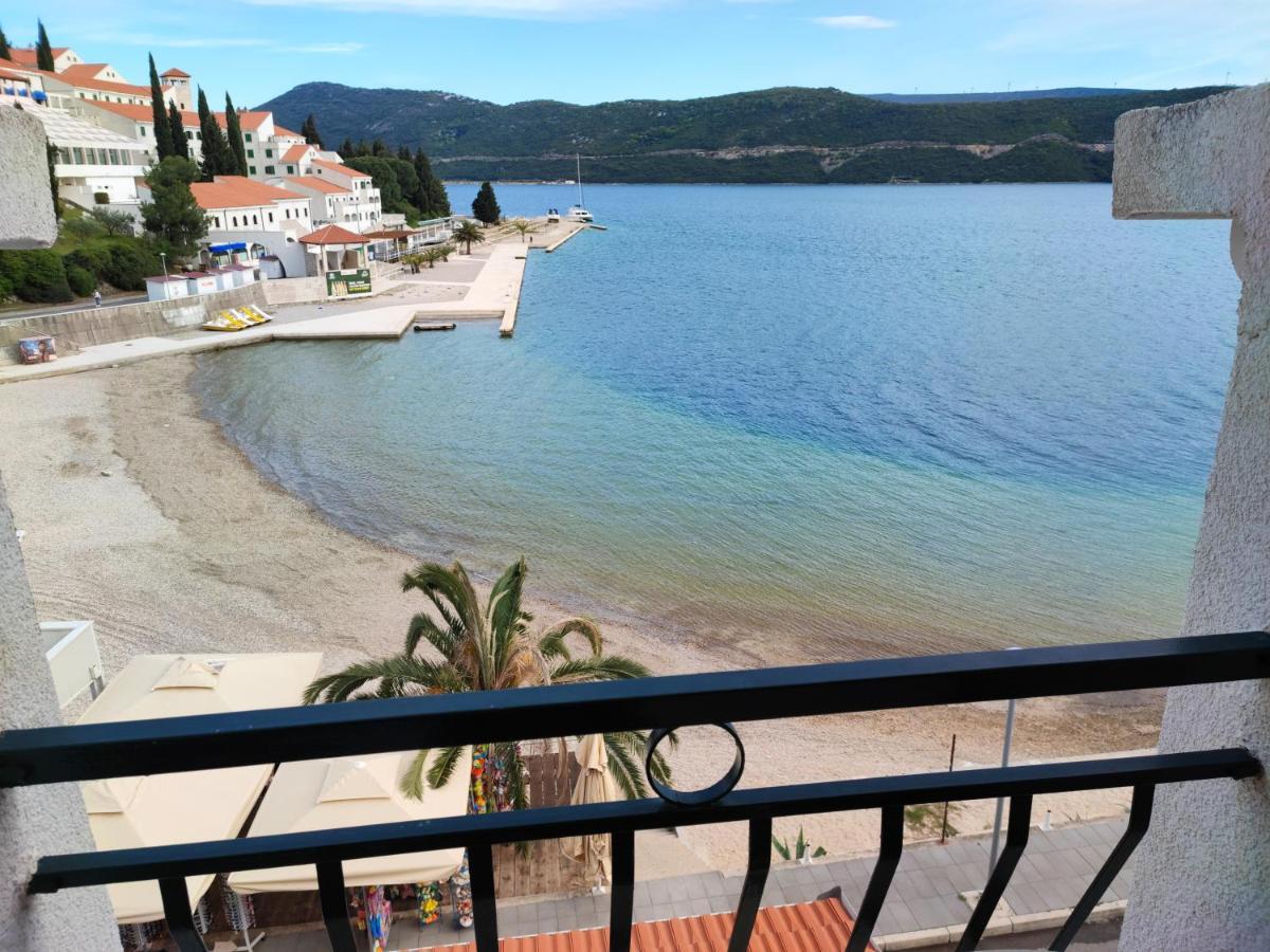 Apartments Villa Kresic Неум Экстерьер фото