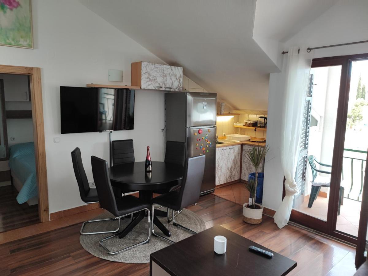 Apartments Villa Kresic Неум Экстерьер фото