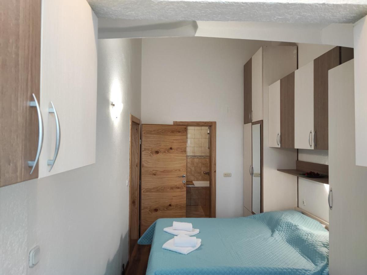 Apartments Villa Kresic Неум Экстерьер фото