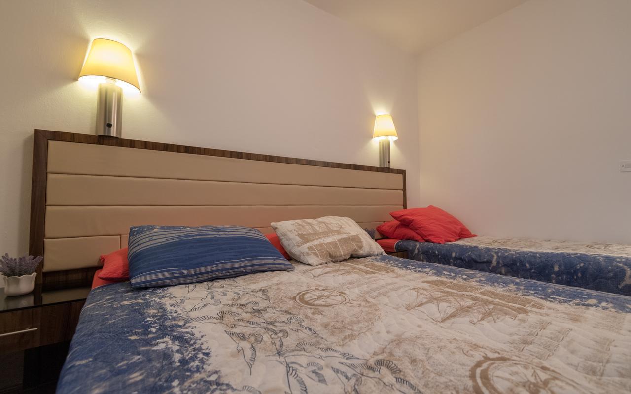 Apartments Villa Kresic Неум Экстерьер фото