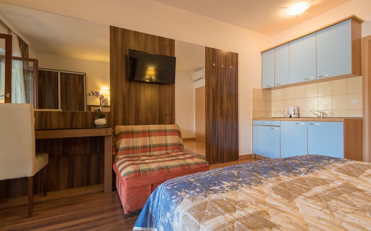 Apartments Villa Kresic Неум Экстерьер фото