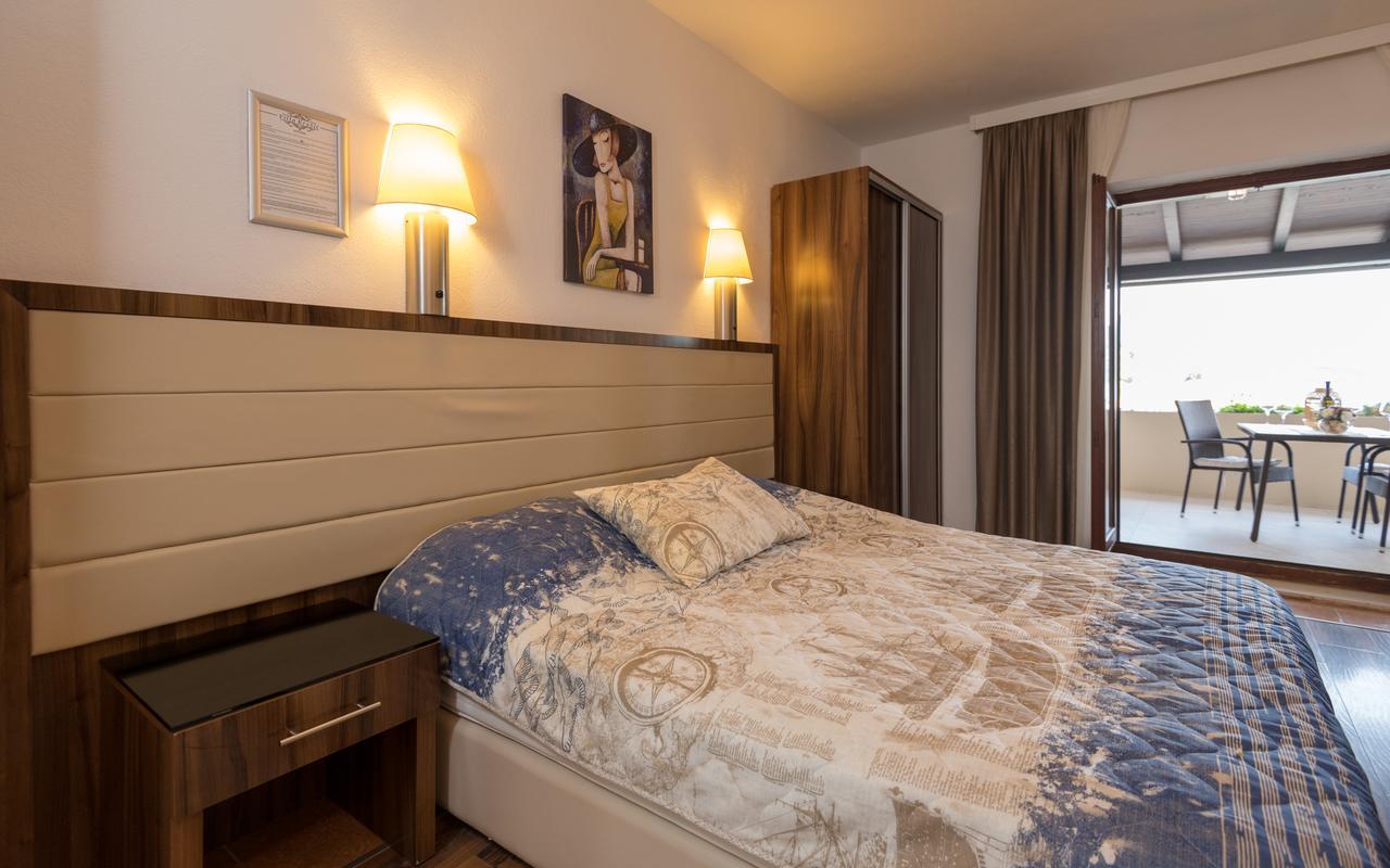 Apartments Villa Kresic Неум Экстерьер фото