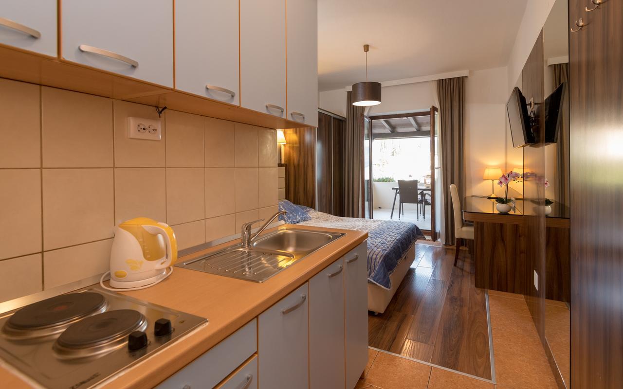 Apartments Villa Kresic Неум Экстерьер фото
