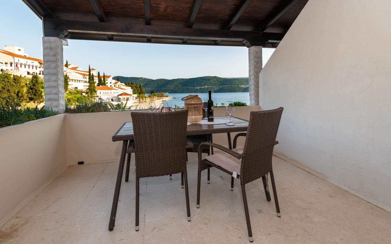 Apartments Villa Kresic Неум Экстерьер фото
